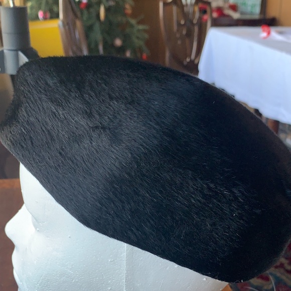 Christian Dior (1960s) Marc Bohan Fur Pillbox? Hat - Picture 11 of 12
